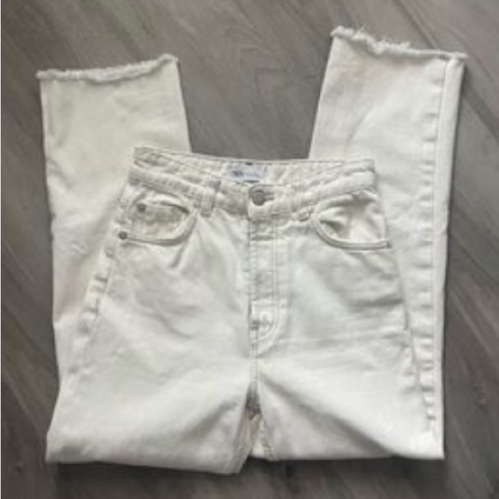 Zara ivory Frayed Hem Jeans